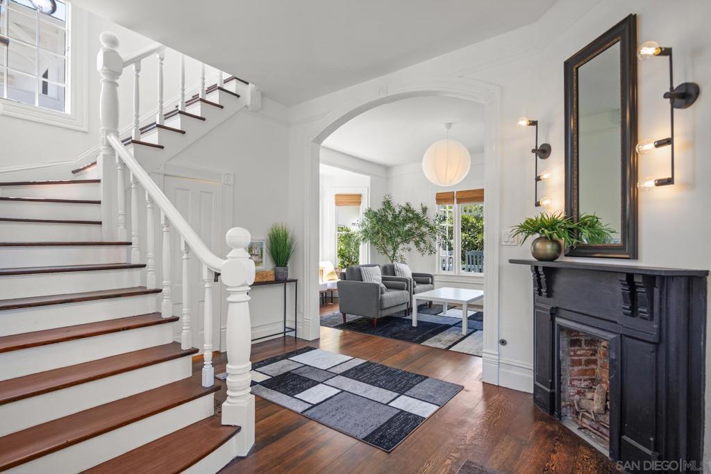 Coronado Village - Residential Lease