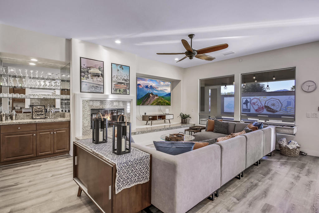 Montage at Santa Rosa - Residential