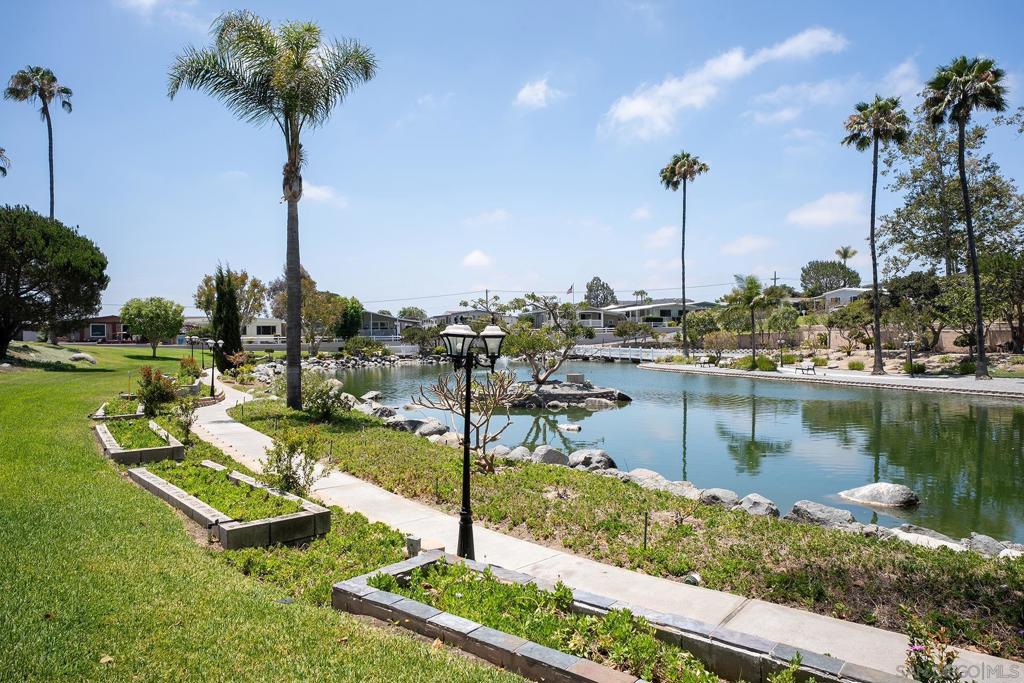 284 Picnic View Ln