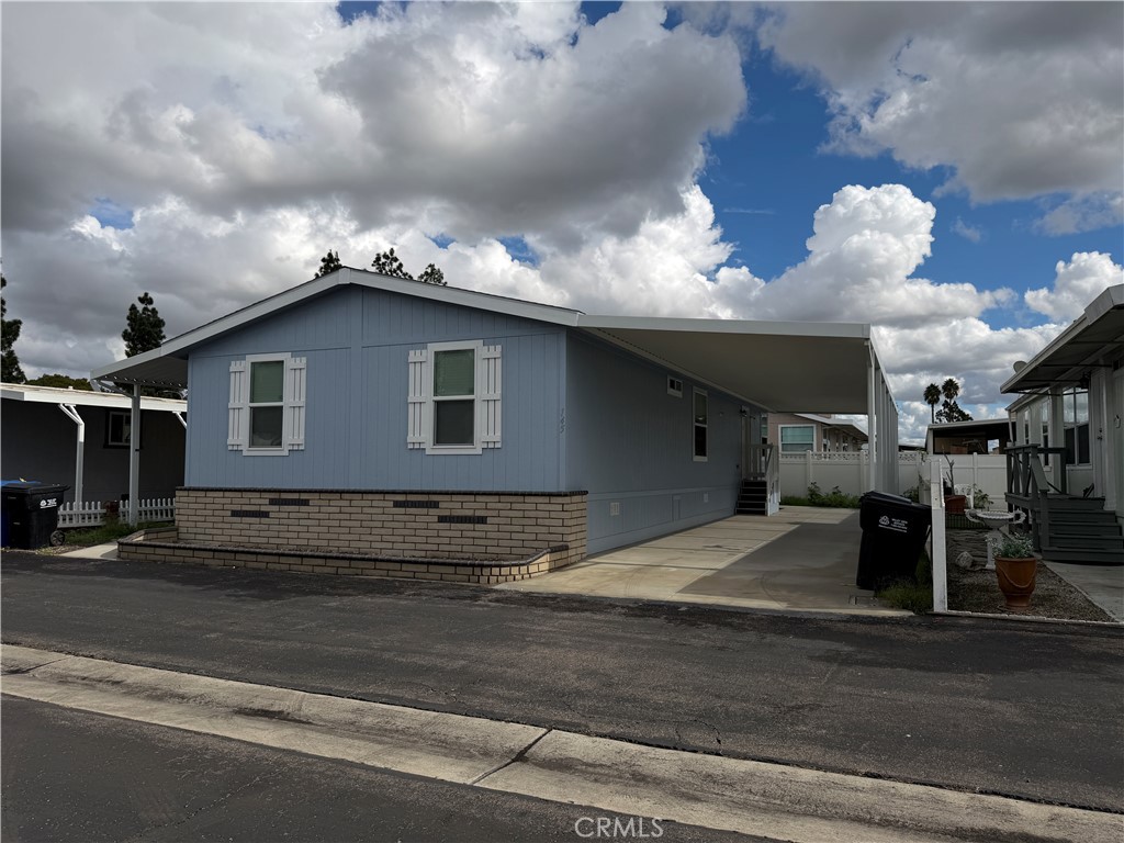 9080 Bloomfield Street 145