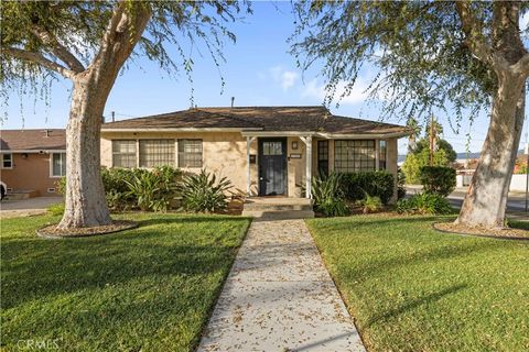 Photo of 17061 Germain, Granada Hills, CA 91344 (MLS # GD25263129)
