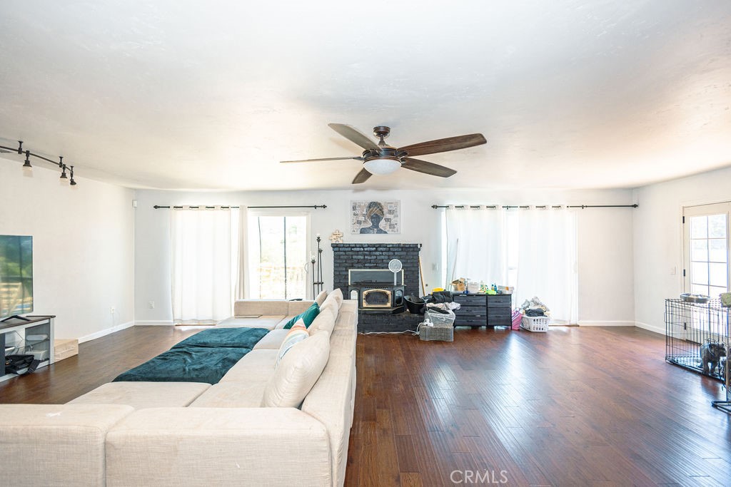 15929 Caras Court