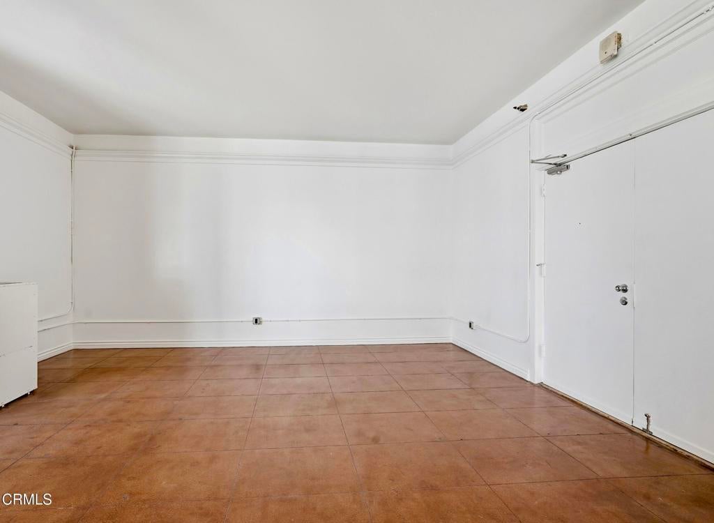 215 W 7th Street 1003