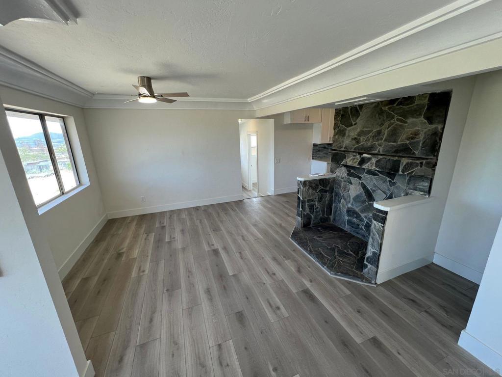2175 Tierra Del Sol