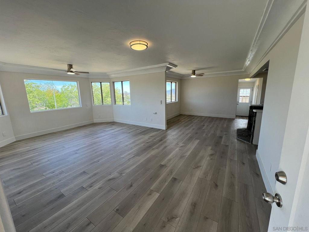 2175 Tierra Del Sol