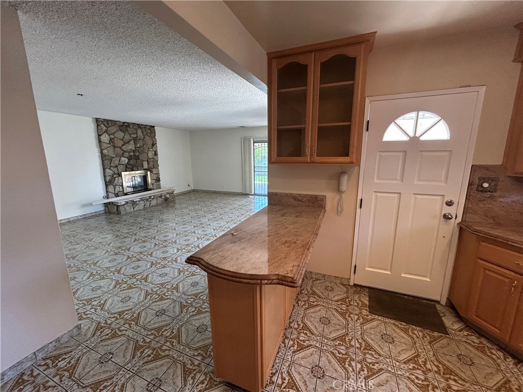 224 E Floral Dr.
