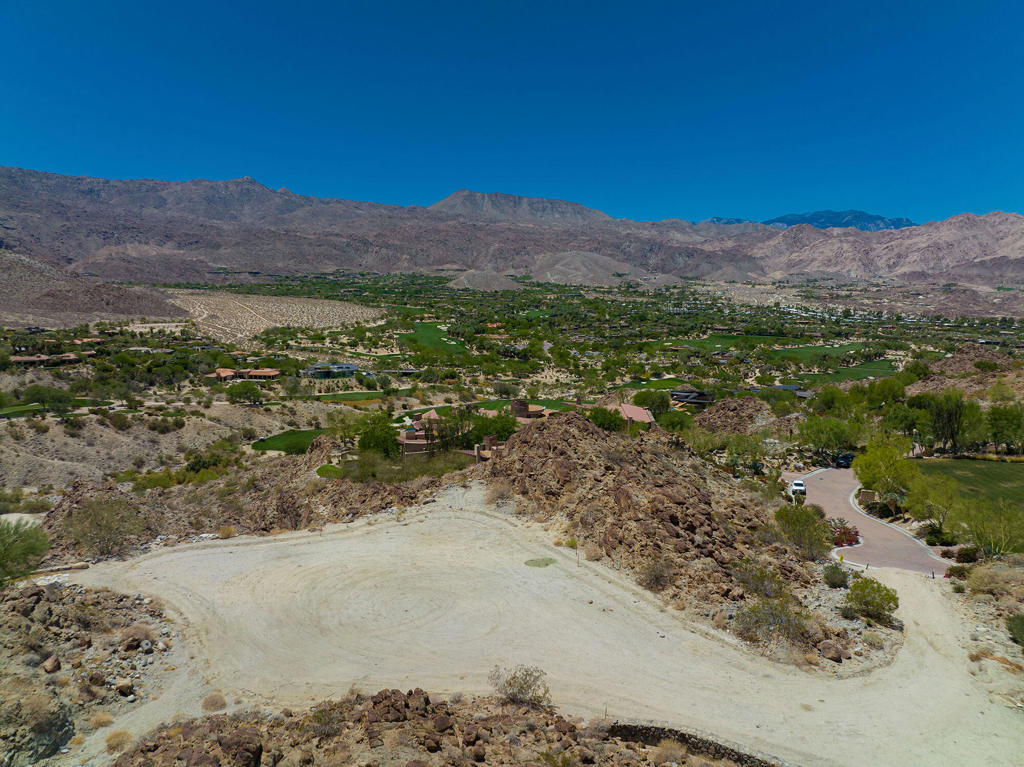 707 Summit Cove