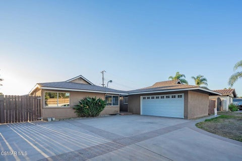 Photo of 2617 Keats Avenue, Thousand Oaks, CA 91360 (MLS # 226004661)