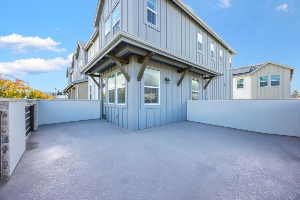3767 Castro Valley Boulevard