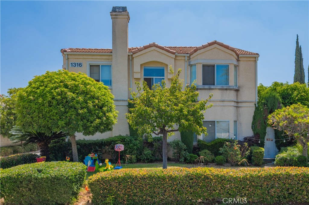 Photo 1 of 13 — 1316 E Palm Avenue A, San Gabriel, CA 91776