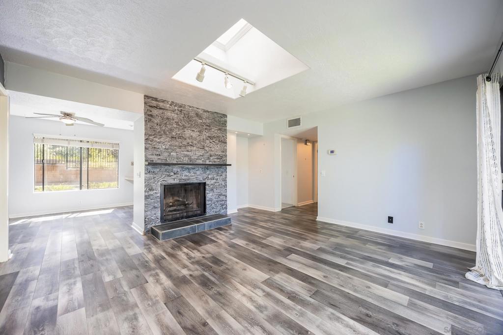 2157 Arnold Way 624