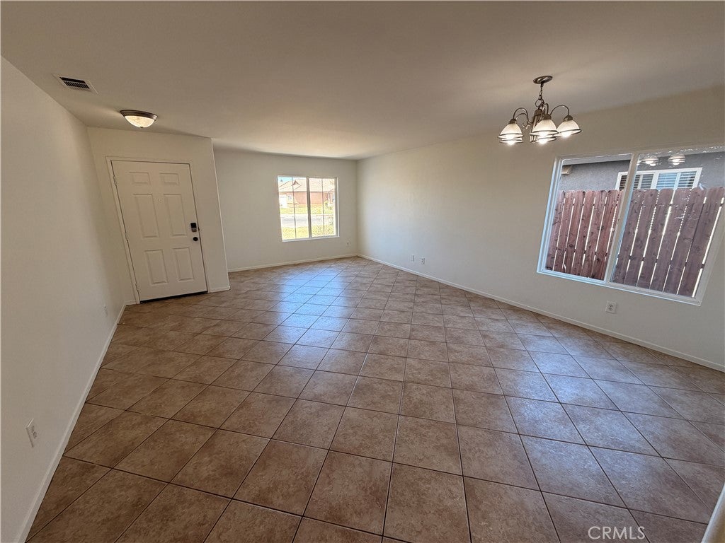 1392 Oak Haven