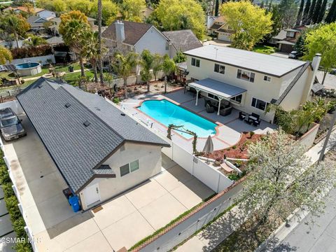 Photo of 26969 Helmond Drive Dr, Calabasas, CA 91301 (MLS # 225001422)