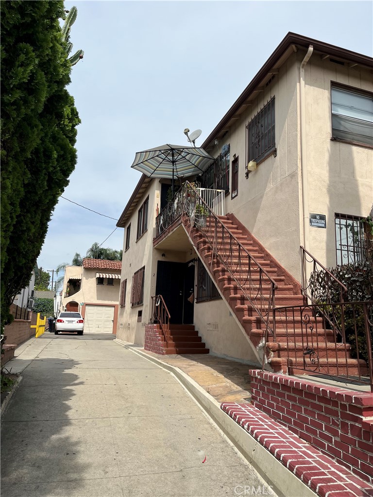 665 Silver Lake Boulevard