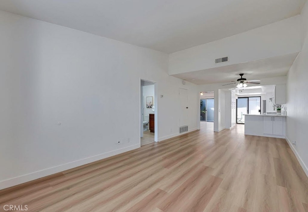 10425 Hayford Street B