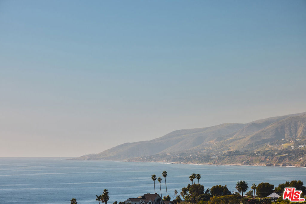 29500 Heathercliff Road 196