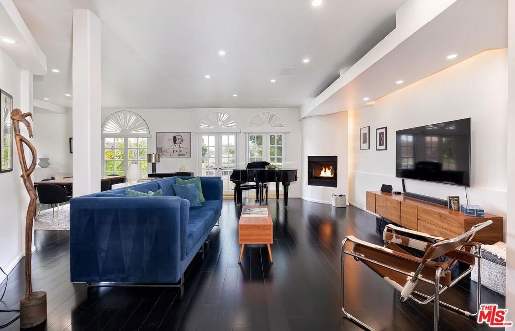 Photo of 9921 Durant Drive #2, Beverly Hills, CA 90212 (MLS # 26833971)