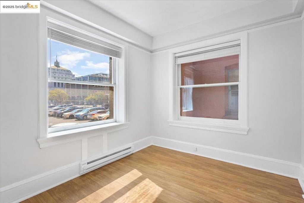 DOWNTOWN - Residential Income