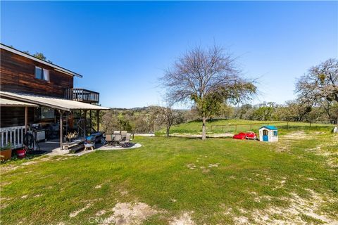 Tiny photo for 9101 La Paz Rd, Atascadero, CA 93422 (MLS # NS26051478)