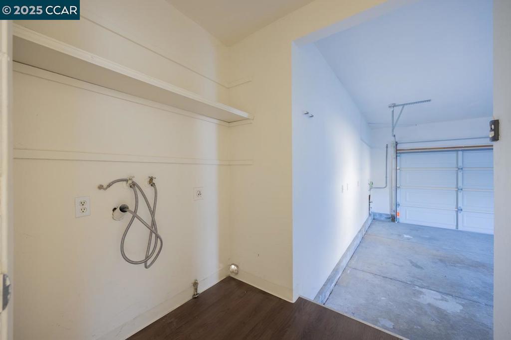 THE BIRDS - Residential