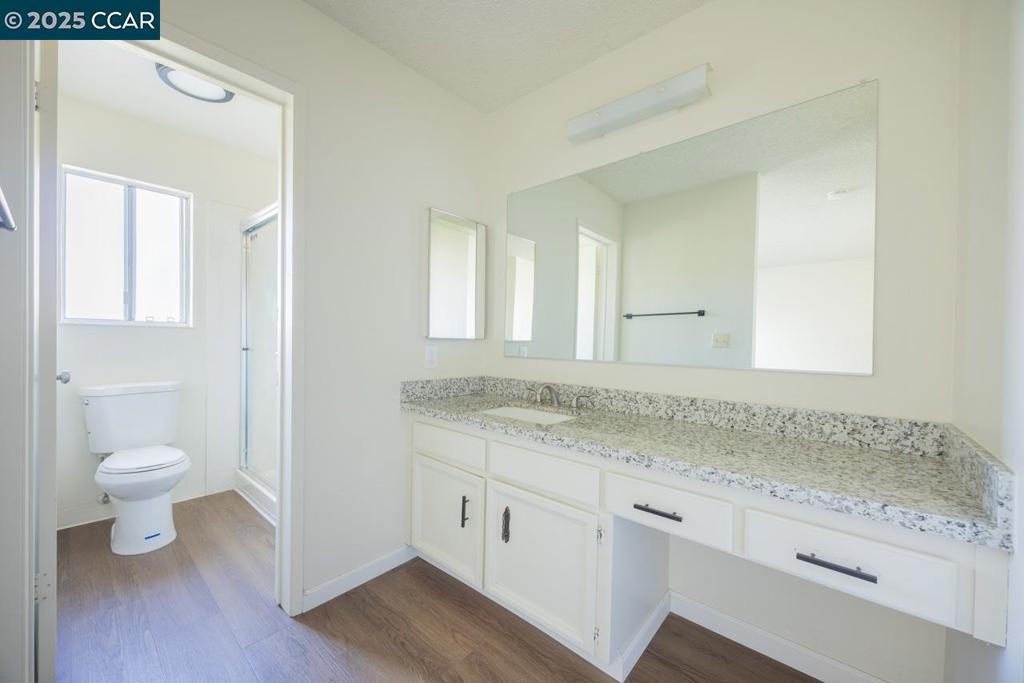 THE BIRDS - Residential