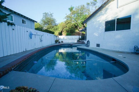 Tiny photo for 949 Calle Ruiz, Thousand Oaks, CA 91360 (MLS # V1-39438)