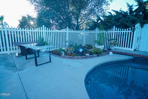 Tiny photo for 949 Calle Ruiz, Thousand Oaks, CA 91360 (MLS # V1-39438)