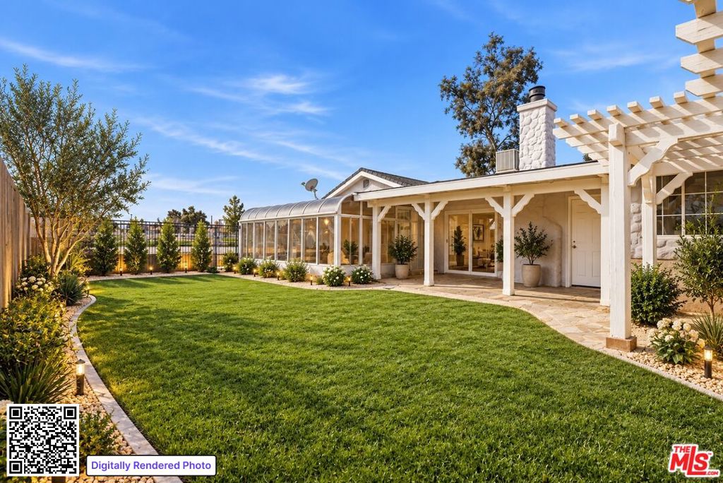 2232 W Avenue M4