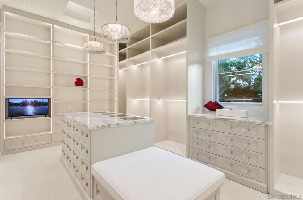 Rancho Santa Fe - Residential