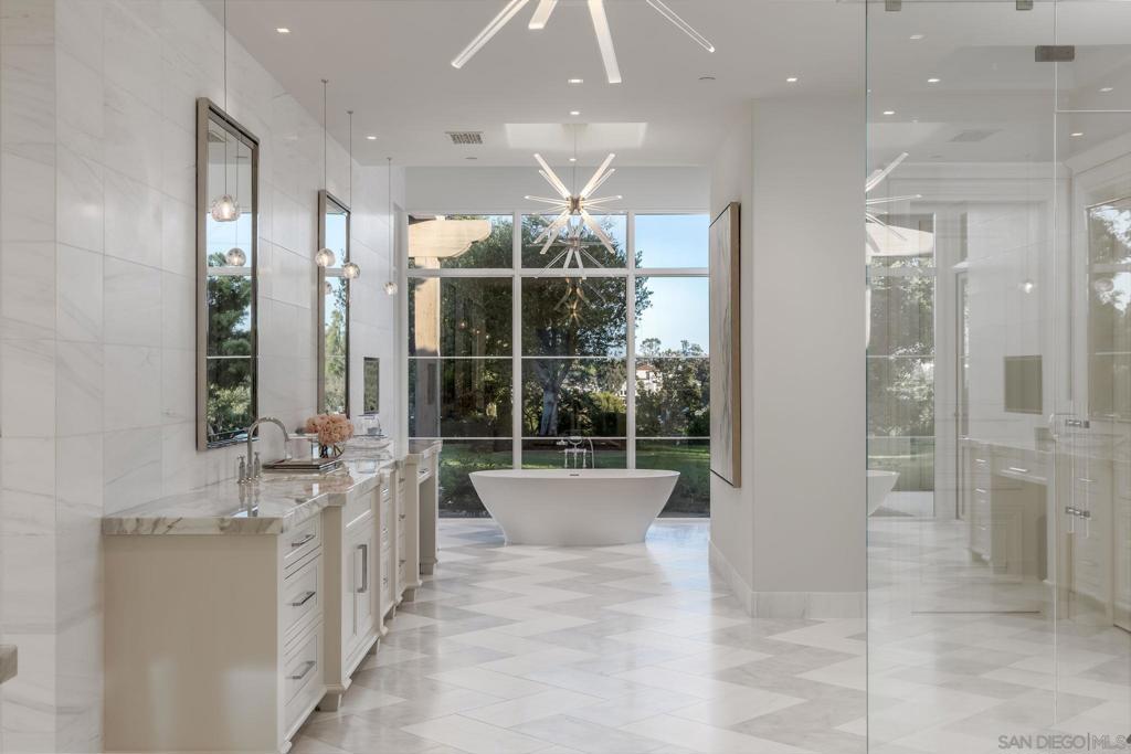 Rancho Santa Fe - Residential