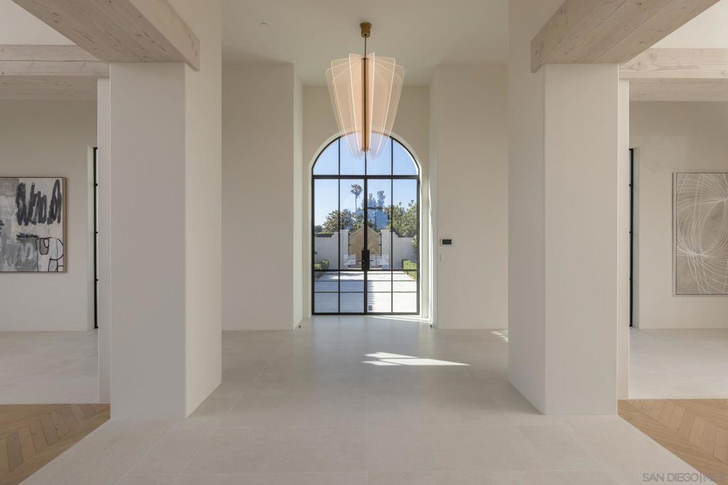 Rancho Santa Fe - Residential