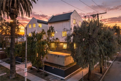 Photo of 2301 S Cloverdale AVE, Los Angeles, CA 90016 (MLS # SB26206133)