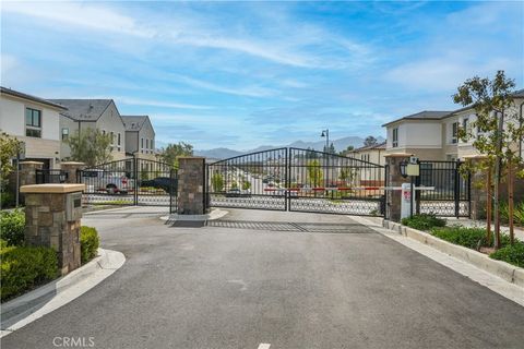 20568 Edgewood Chatsworth CA 91311