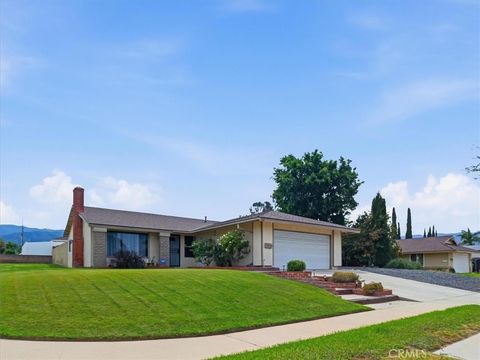 Photo of 900 Cortez Dr, Corona, CA 92882 (MLS # CV26077763)