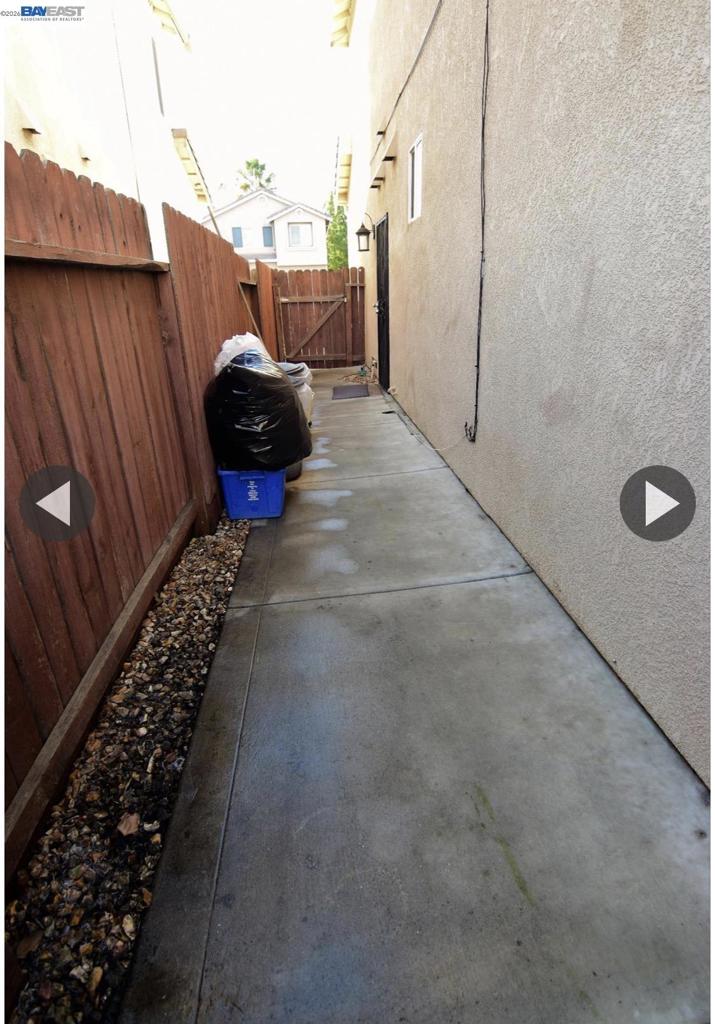 1356 Gentry Lane