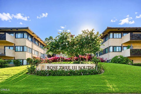 Photo of 111 S Orange Grove Boulevard #105, Pasadena, CA 91105 (MLS # P1-28729)