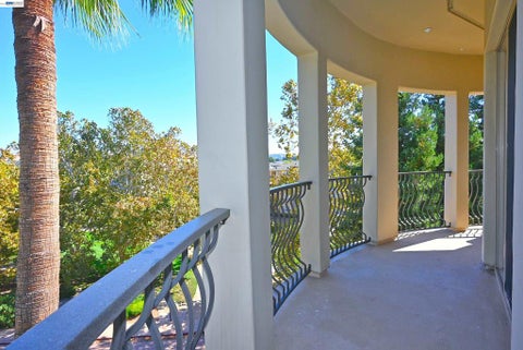 Tiny photo for 1315 Alma Ave AVE #361, Walnut Creek, CA 94596 (MLS # 41151587)