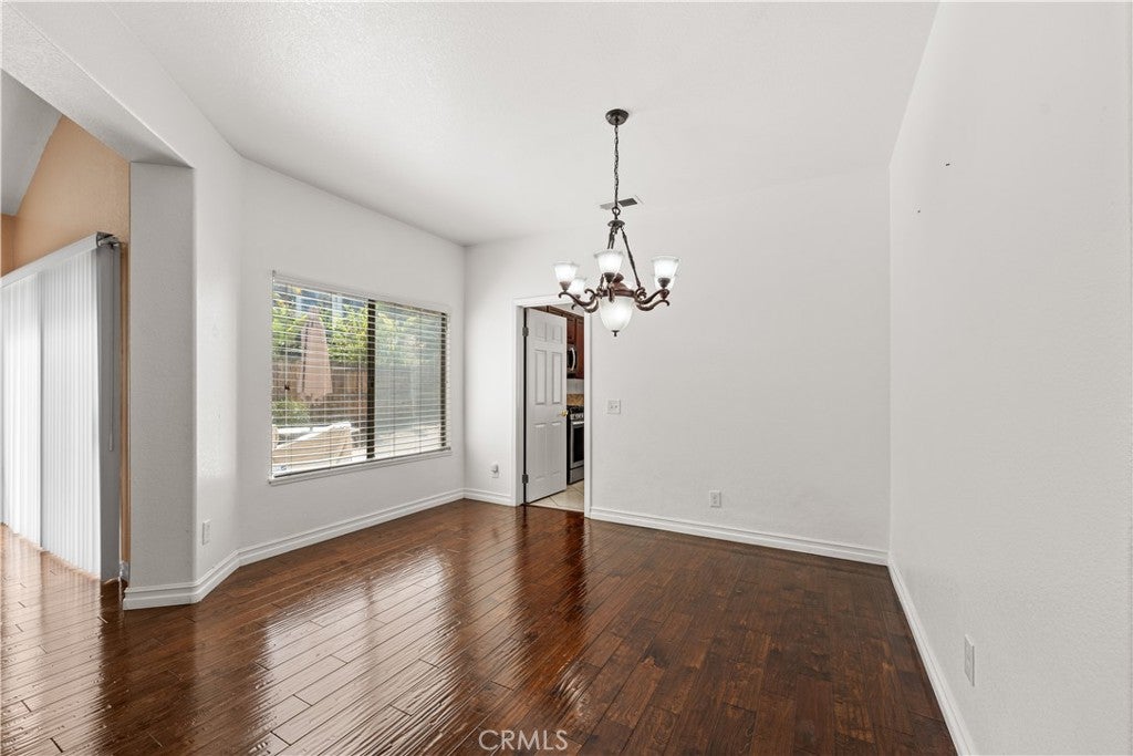 10389 Meadow Creek