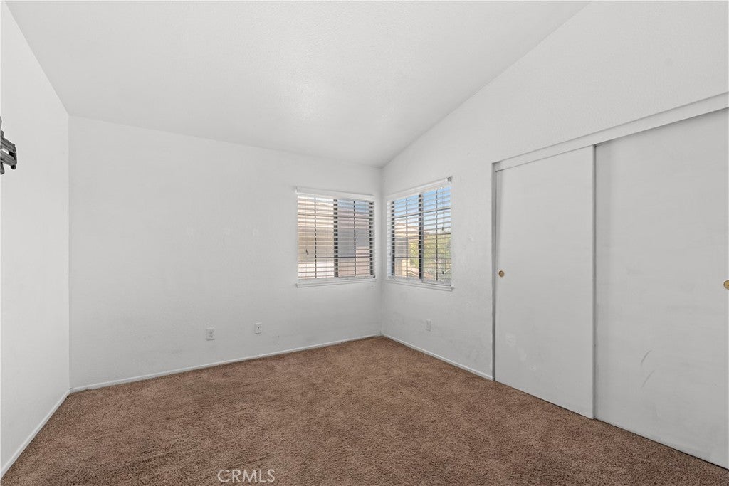 10389 Meadow Creek