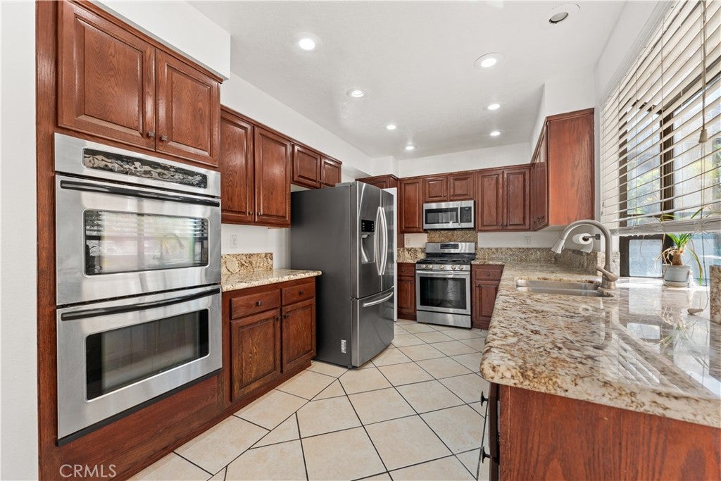 10389 Meadow Creek
