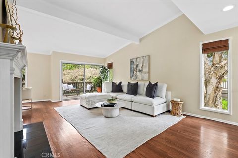 Photo of 31 Aspen Way, Rolling Hills Estates, CA 90274 (MLS # SB25126781) Photo of 31 Aspen Way, Rolling Hills Estates, CA 90274 (MLS # SB25126781)