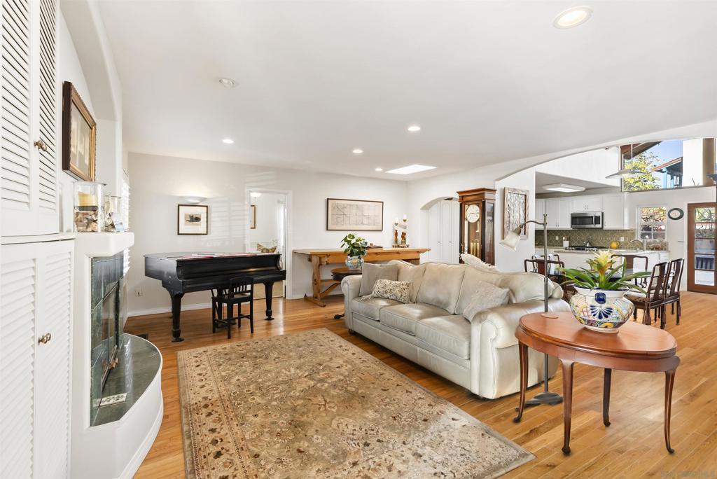 La Jolla - Residential Lease