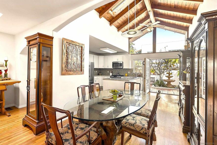 Delightful, furnished 3-bedroom, 2-bath cottage with optional home office or 4th bedroom.  Just a short walk to La Jolla Village, popular beaches, shopping and dining. Features include a bright open floor plan, beautiful kitchen, tall beam ceilings, classic wood floors, enclosed garden patio, full-size laundry, and one car off-street parking. Owner may consider pets.  Minimum 4 month lease.  Available Dec. 10th.