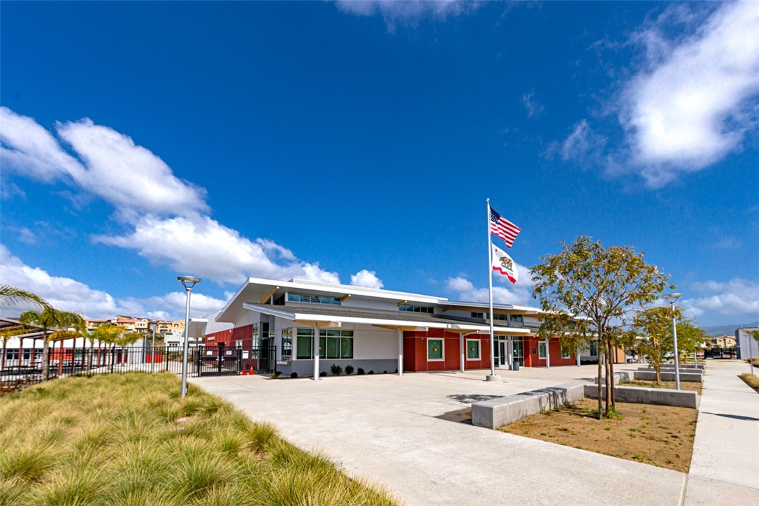 TRI POINTE (SENTP) - Residential