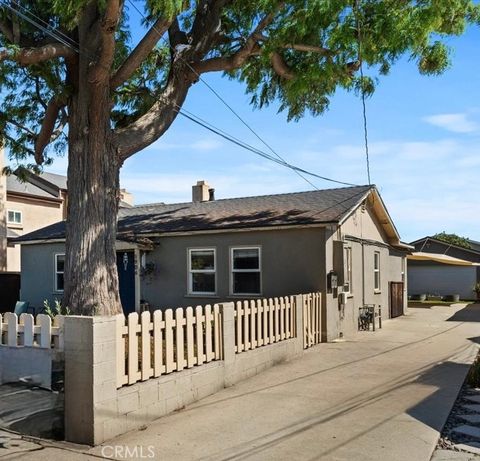 Tiny photo for 1906 Plant Avenue, Redondo Beach, CA 90278 (MLS # SB25146281)