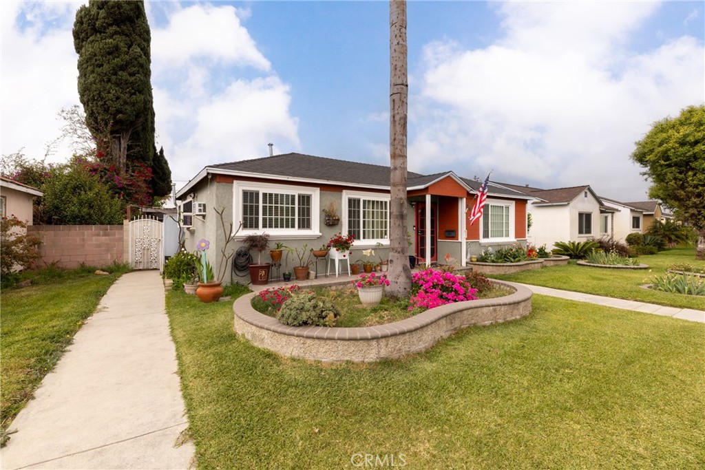 8644 Stewart And Gray Road