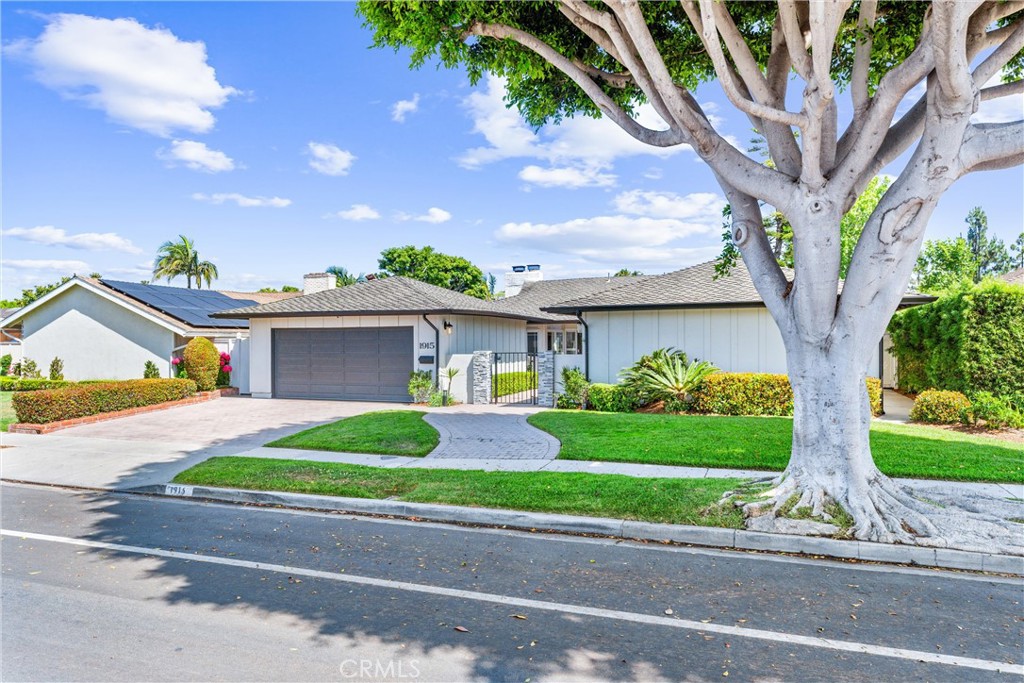 1915 Mariners Drive