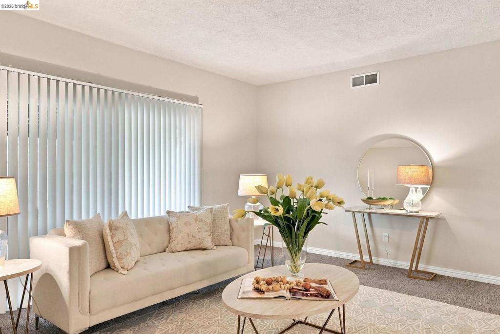 408 Santa Mesa DR
