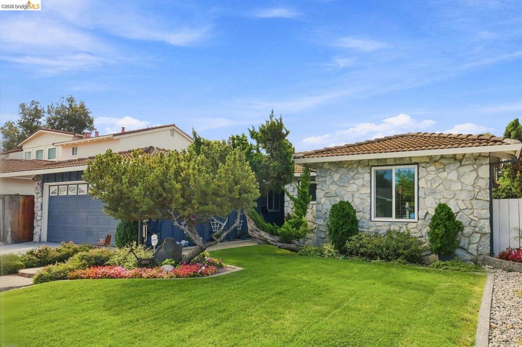 408 Santa Mesa DR