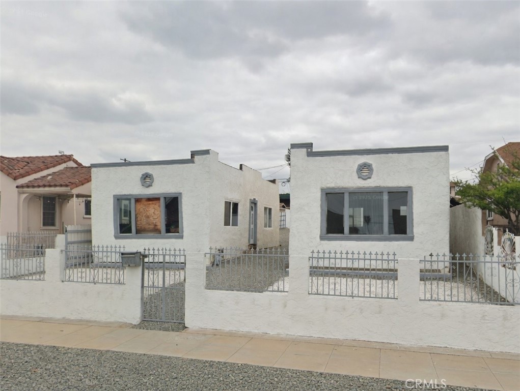 3441 Siskiyou Street